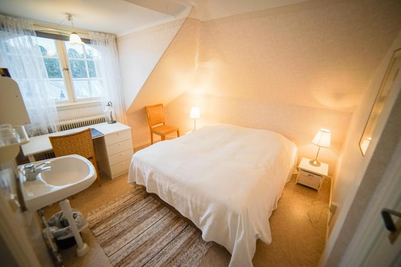 Liljeholmen Herrgard Hostel Rimforsa Esterno foto